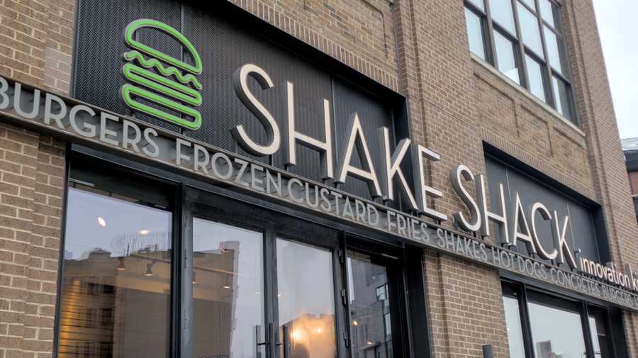 Today we’re excited to share that Shake Shack, a beloved national restaurant brand known for its handcrafted burgers, shakes, and community focus, is moving forward with plans for two new locations in the Kentuckiana market — one in Jeffersonville, Indiana, and another inside Oxmoor Center in Louisville, Kentucky.